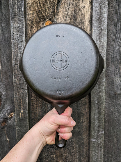 Griswold Small Block Logo #6 Cast Iron Skillet with Early Handle 699 N