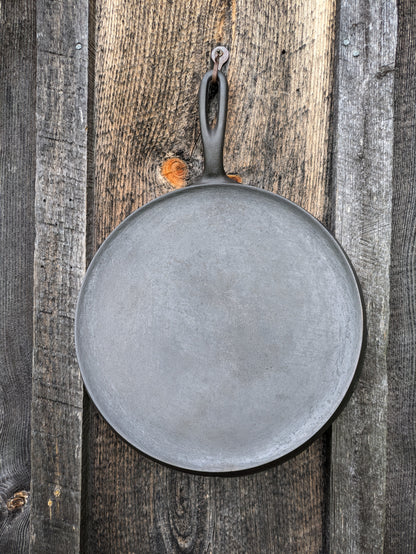 Wagner Ware Cast Iron Skillet Griddle #9 1109