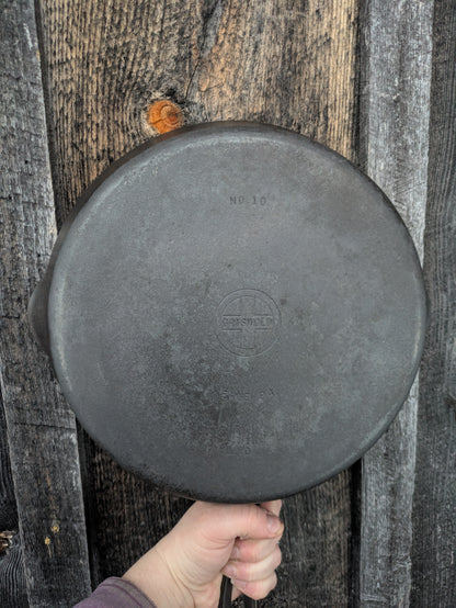 Griswold Small Block Logo #10 Cast Iron Skillet with Late Handle 716 D