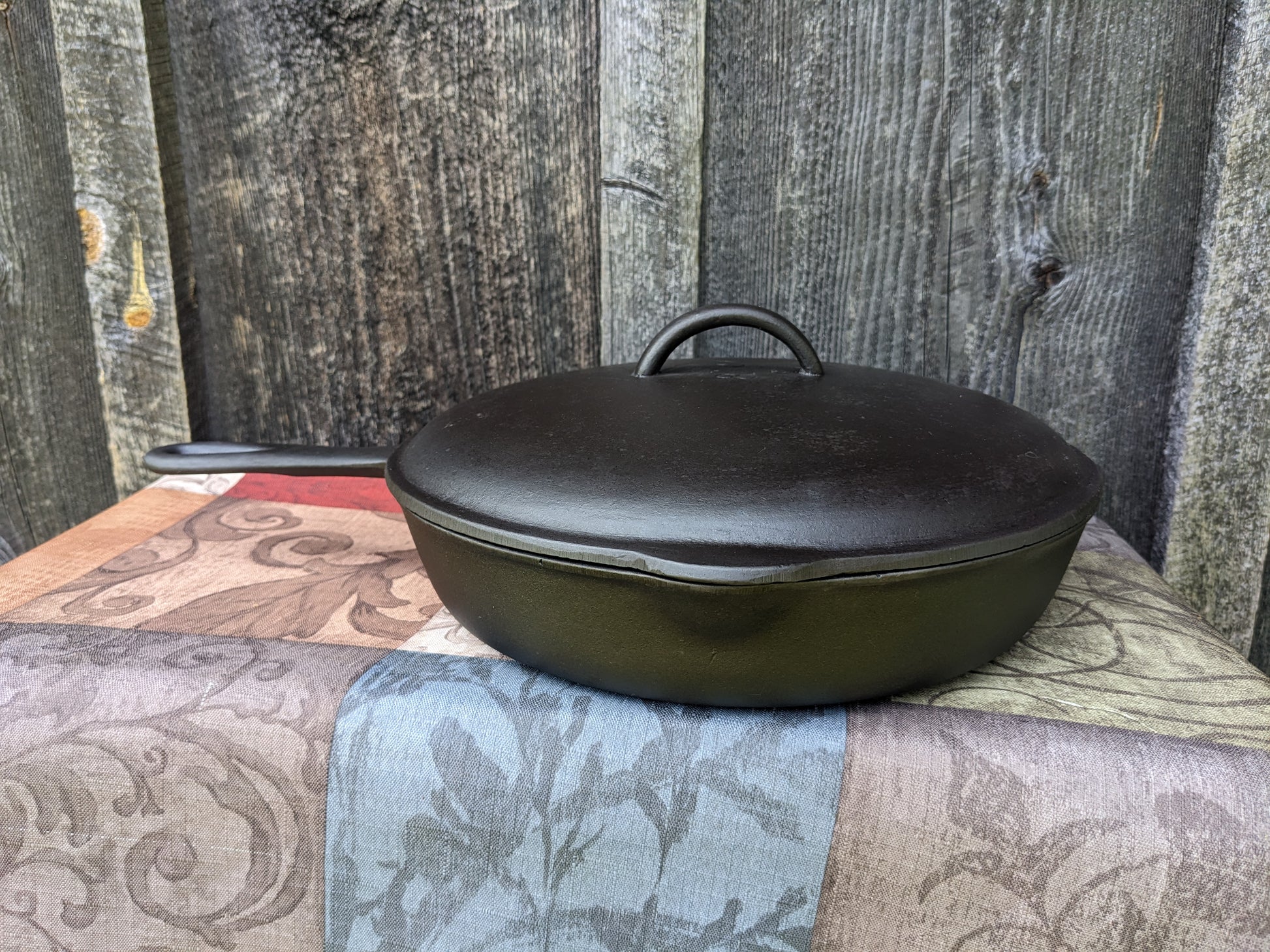 CHF Cast Iron Chicken Fryer/deep Skillet With Lid 