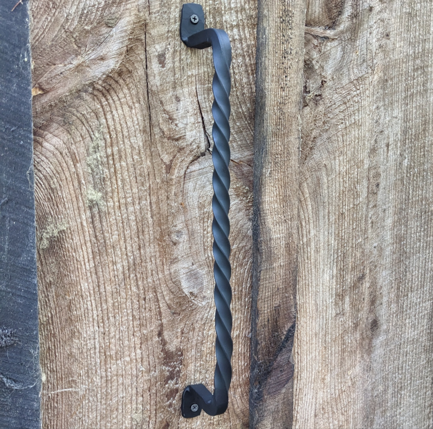 Single Large Twisted Hand Forged Handle