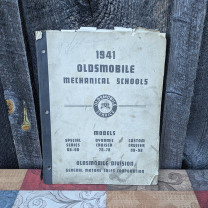 1941 Oldsmobile Mechanical Schools Service Manual for Special Series, Dynamic Cruiser, and Custom Cruiser Models