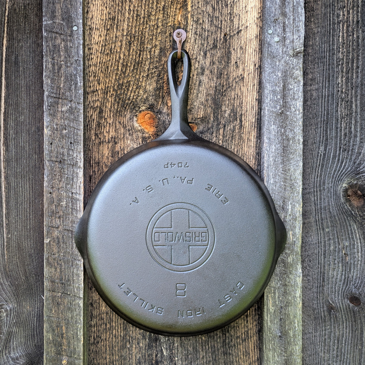 Griswold #8 Large Block Logo Cast Iron Skillet Smooth Bottom 704 P