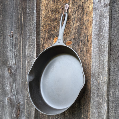 Vintage Griswold #6 Cast Iron Skillet with Large Block Logo 699 J