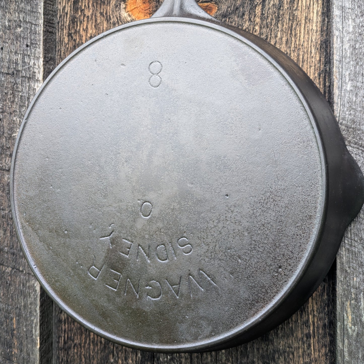 Wagner Ware #8 Cast Iron Skillet with Double Arc Logo and Heat Ring