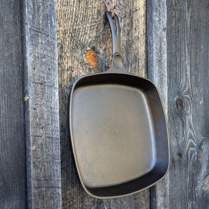 Vintage Wagner Ware Cast Iron Square Skillet 1216