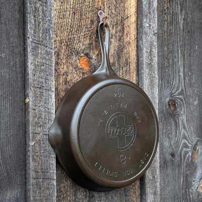 Griswold #8 Cast Iron Skillet with Slant EPU Logo 704 J