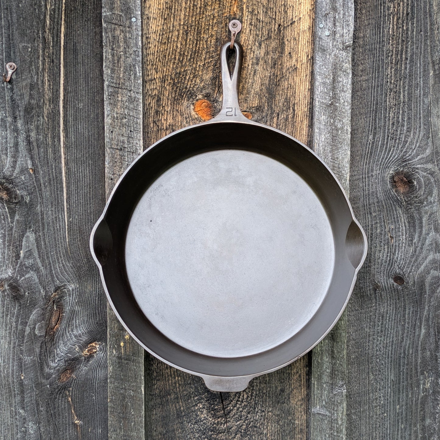 Griswold #12 Cast Iron Skillet with Large Block Logo and Heat Ring