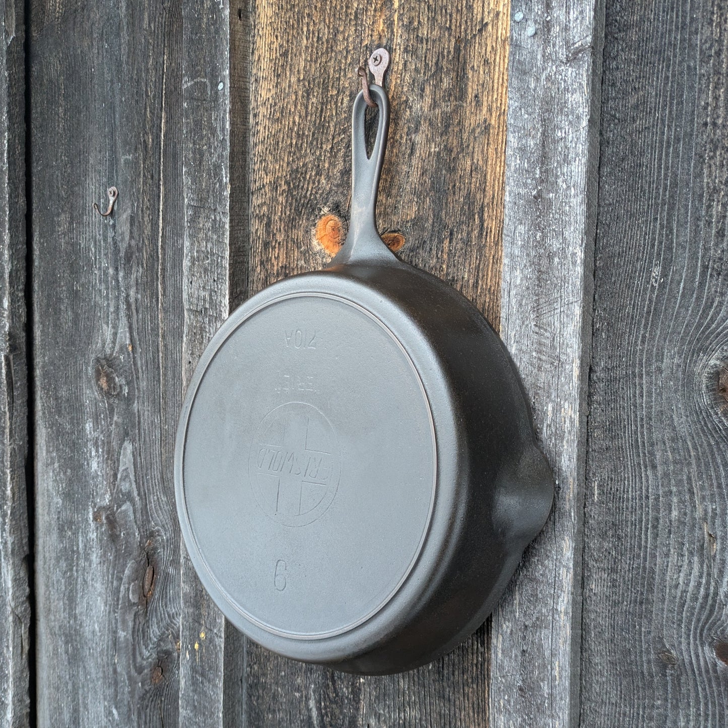 Griswold #9 Cast Iron Skillet with Heat Ring and Slant Erie Logo 710