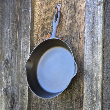 Vintage Griswold Iron Mountain #5 Cast Iron Skillet 1030 A