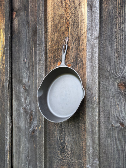 Vintage Griswold #7 Cast Iron Skillet with Slant Erie Logo 701 A