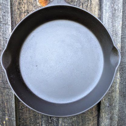 Griswold Cast Iron Skillet #8 Large Block Logo and Heat Ring 704 V