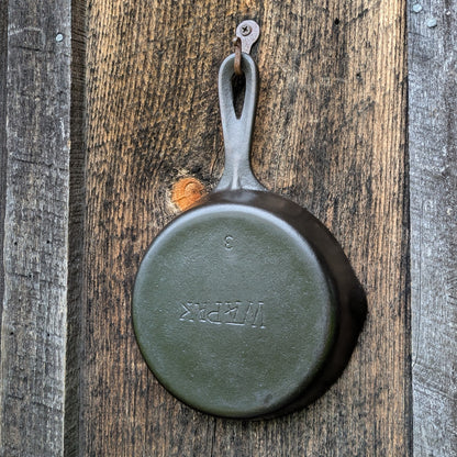 Antique Wapak #3 Taper Logo Cast Iron Skillet