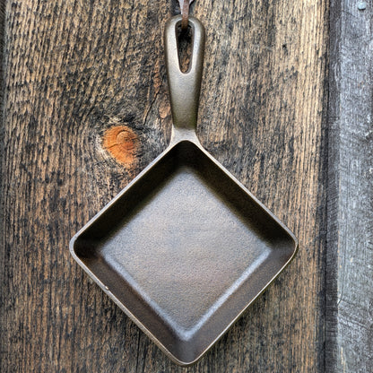 Vintage Griswold Cast Iron Square Egg Skillet #129 Block Logo
