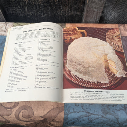 Set of 6 Vintage 1940's Advertising Cookbook Booklets
