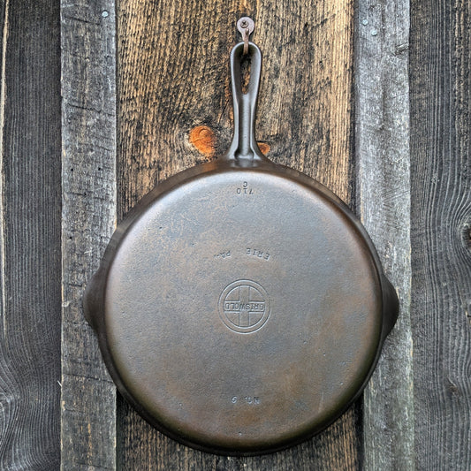 Griswold #9 Cast Iron Skillet with Small Block Logo and Grooved Handle 710 C