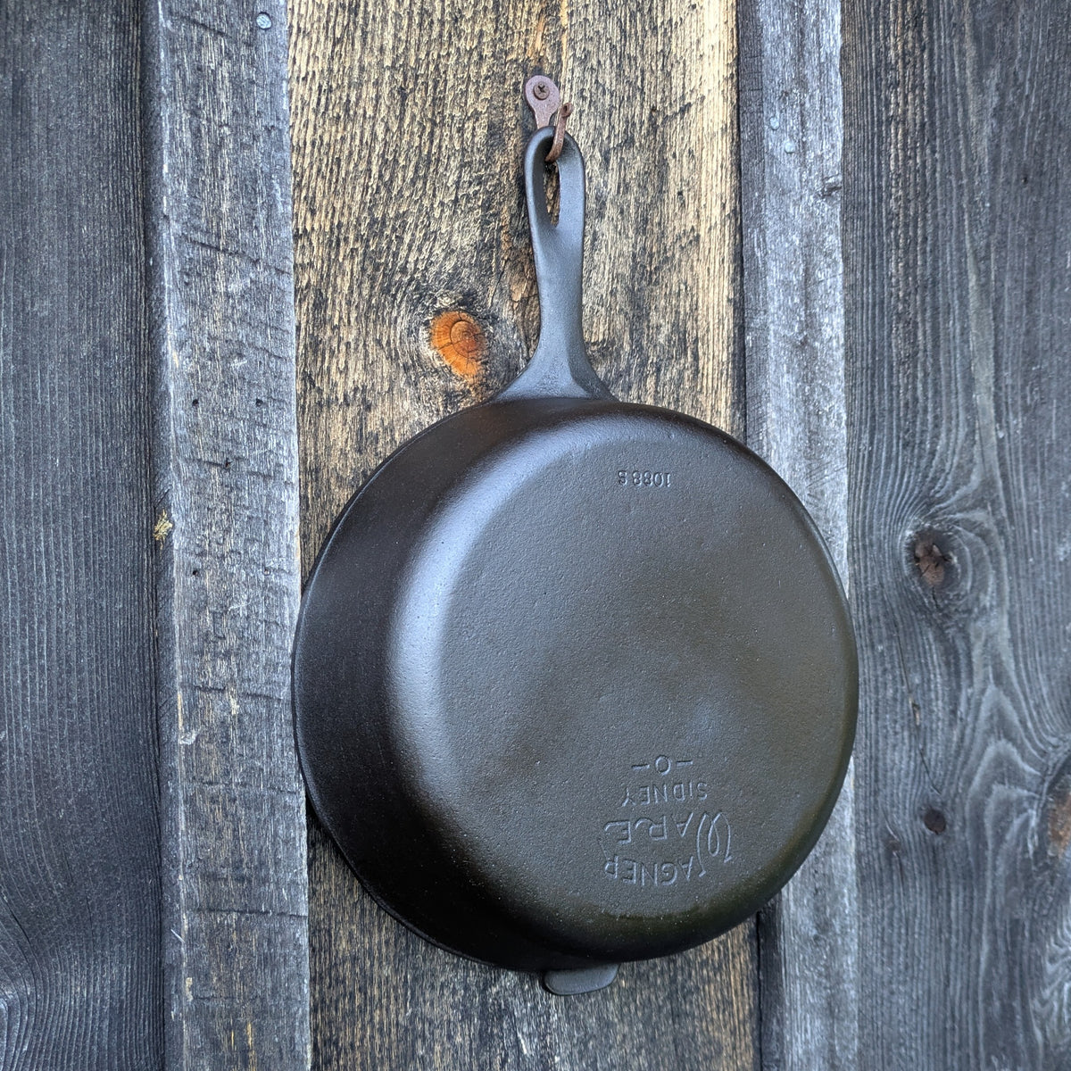 Vintage Wagner Ware Sidney O #8 Deep Skillet or Chicken Fryer 1088 S