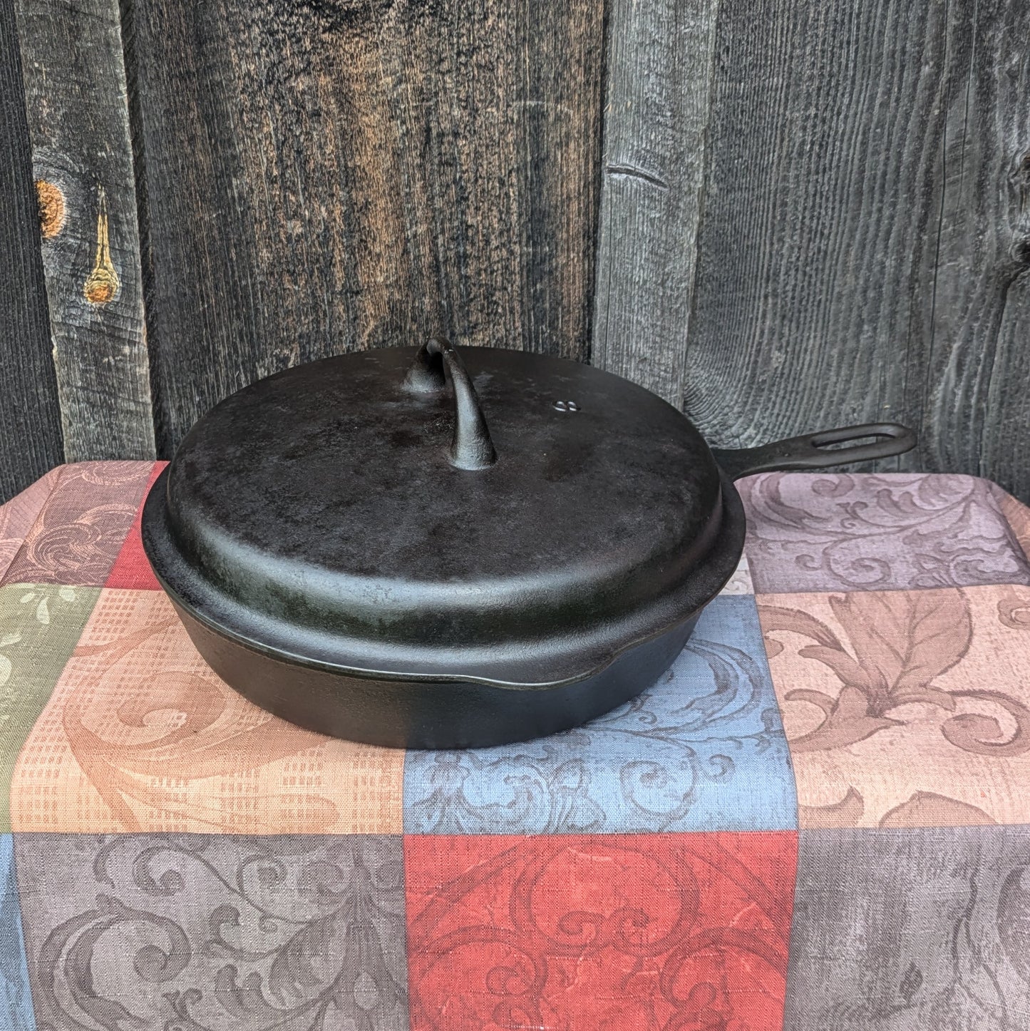Vintage Griswold Iron Mountain #8 Cast Iron Skillet with Lid 1033