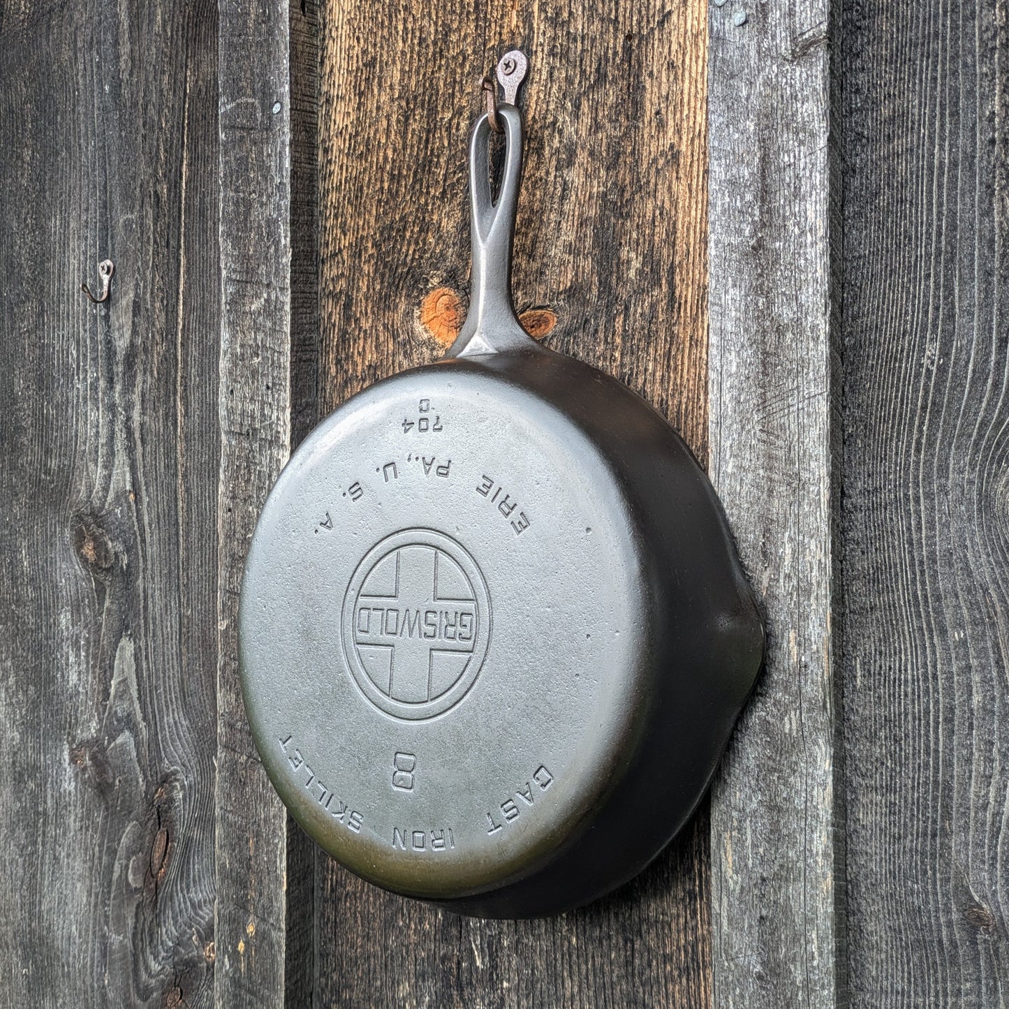 Griswold #8 Large Block Logo Cast Iron Skillet Smooth Bottom 704 C