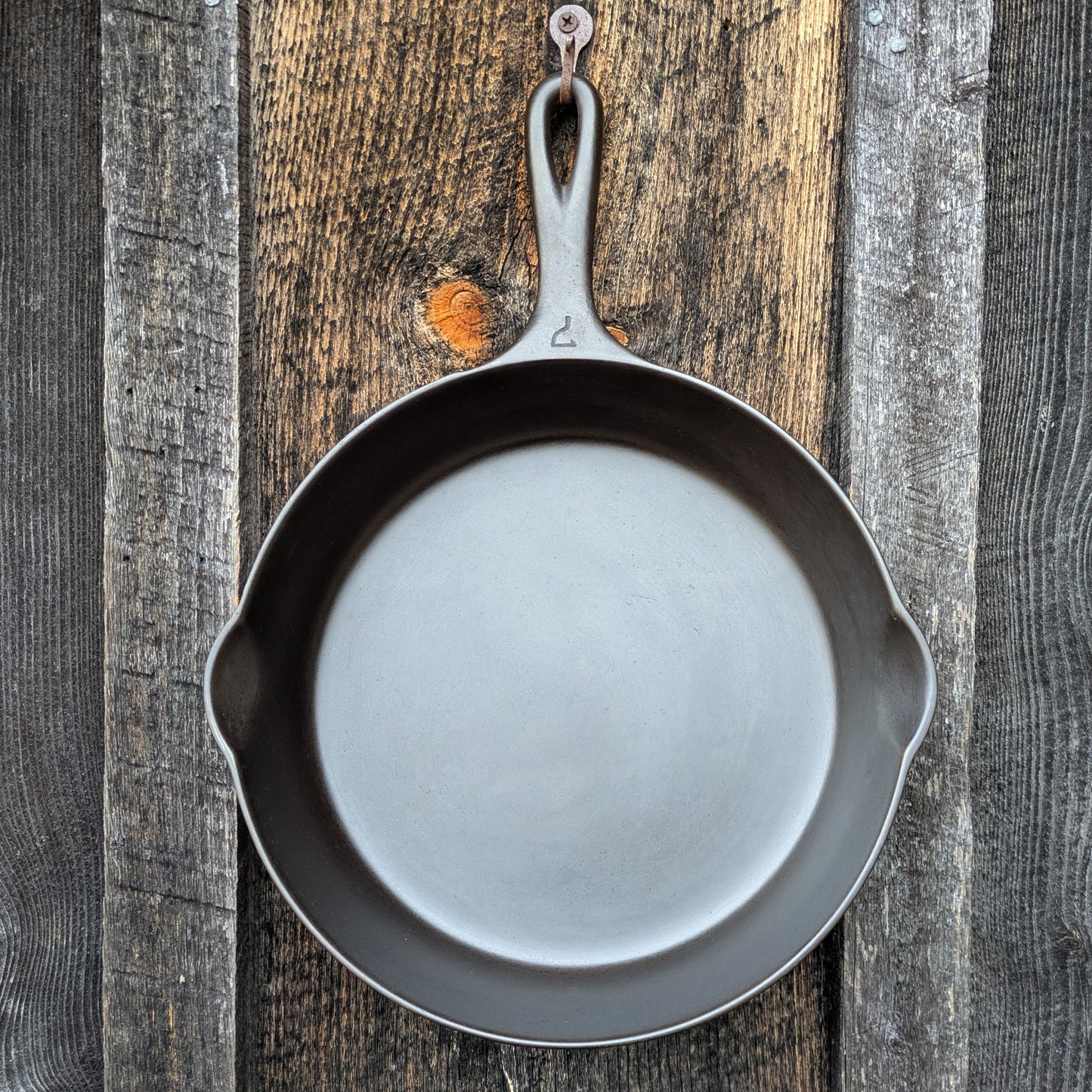 Vintage Griswold #7 Skillet with Large Block Logo and Heat Ring 701 H