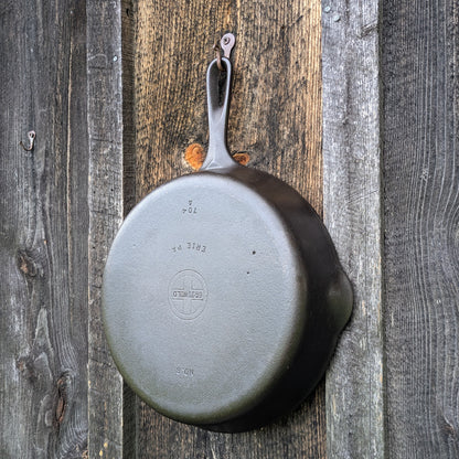 Vintage Griswold #8 Cast Iron Skillet with Small Block Logo and Late Handle 704 A