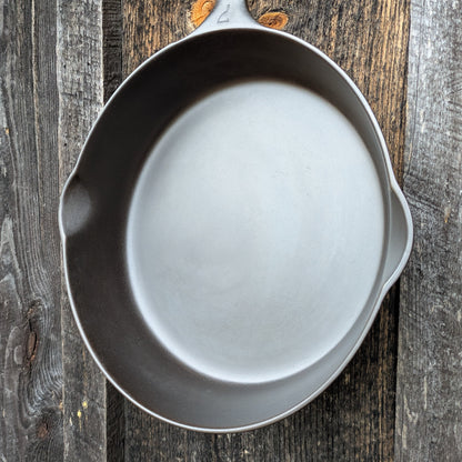 Vintage Griswold #7 Skillet with Large Block Logo and Heat Ring 701 H