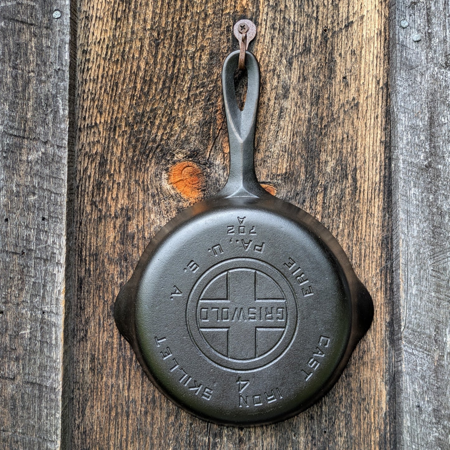 Vintage Griswold #4 Cast Iron Skillet with Large Block Logo 702 A