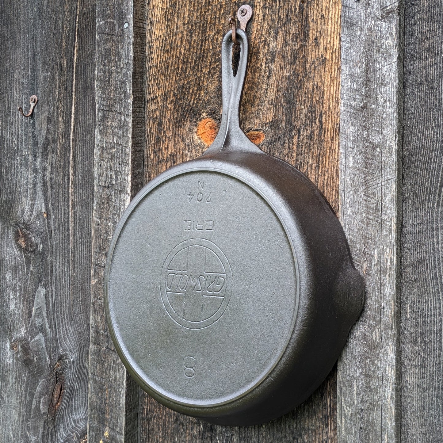 Antique Griswold #8 Slant Erie Cast Iron Skillet 704 N