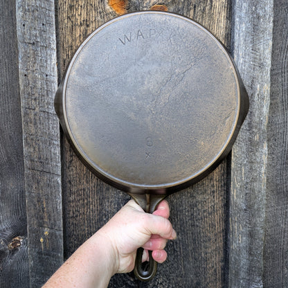 Antique Wapak #8 Cast Iron Skillet with Early Logo and Heat Ring