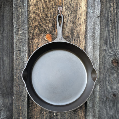 Griswold #8 Large Block Logo Cast Iron Skillet Smooth Bottom 704 C