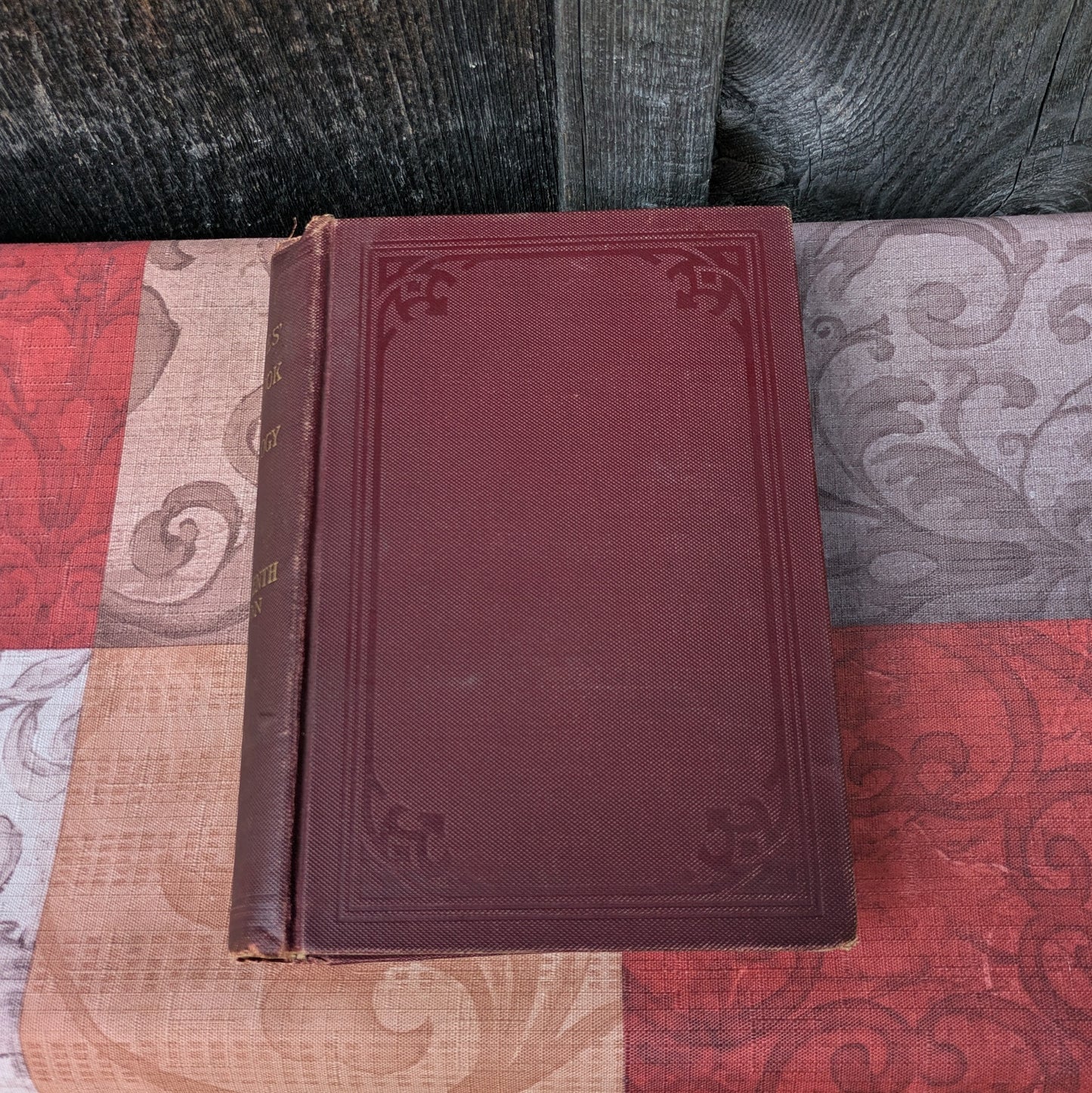 Kirkes' Handbook of Physiology by W. D. Halluburton, 1902 edition