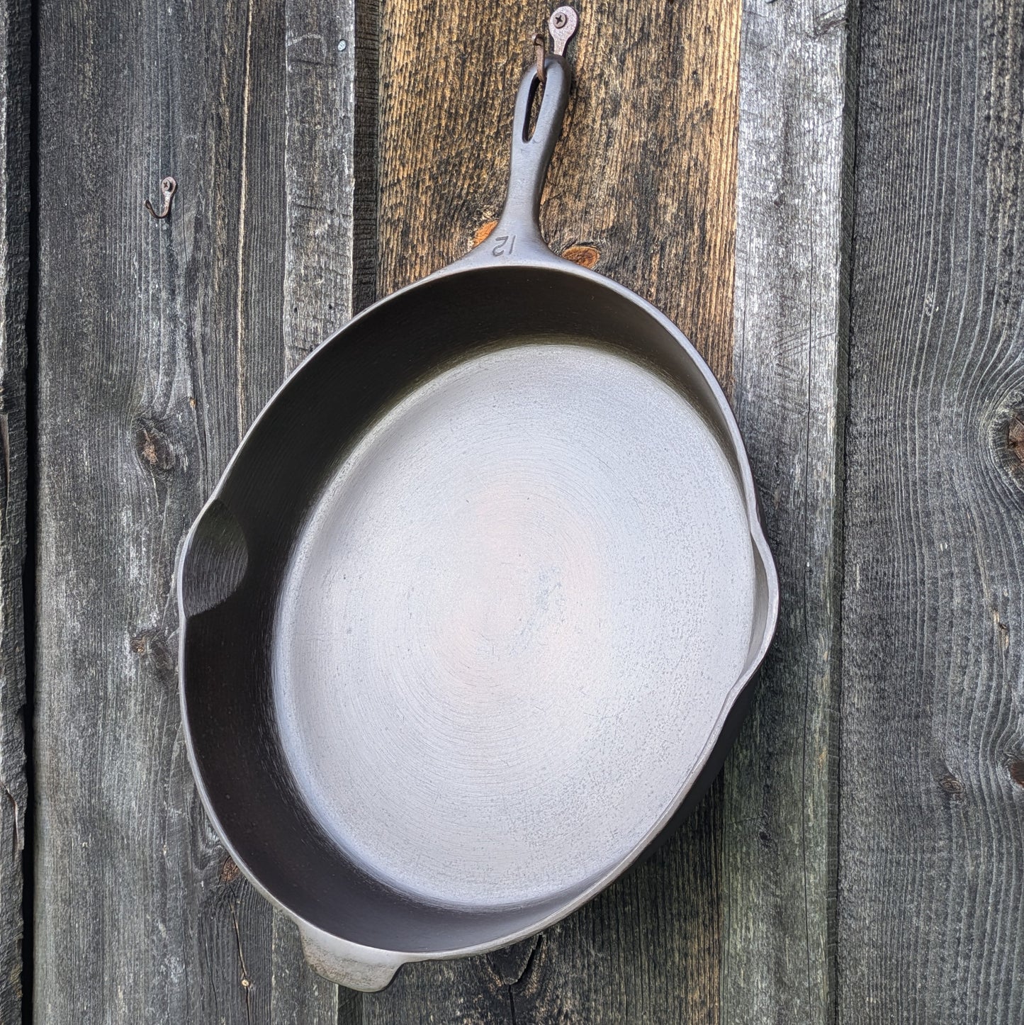 Vintage Unmarked Wagner Ware #12 Cast Iron Skillet 14 Inch