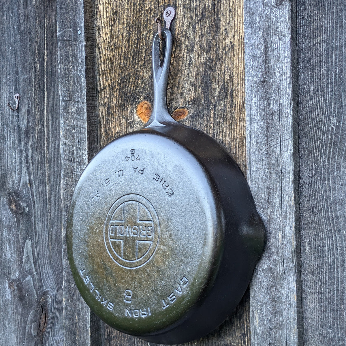 Griswold #8 Large Block Logo Cast Iron Skillet Smooth Bottom 704 G