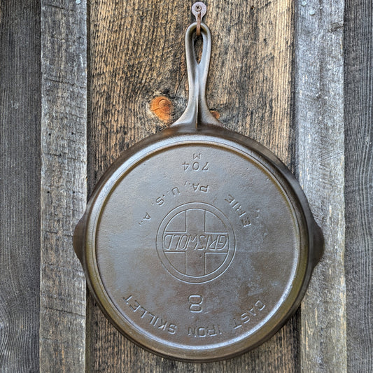 Vintage Griswold #8 Slant EPU Cast Iron Skillet 704 M