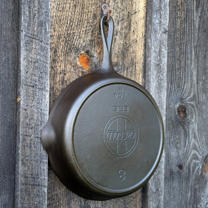 Antique Griswold #8 Slant Erie Cast Iron Skillet 704