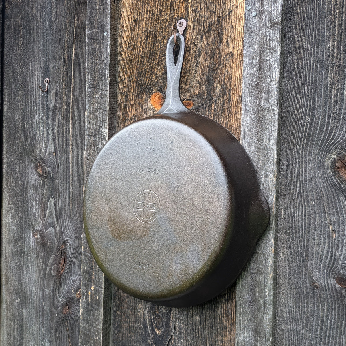 Griswold #10 Cast Iron Skillet with Small Block Logo and Early Handle 716 B