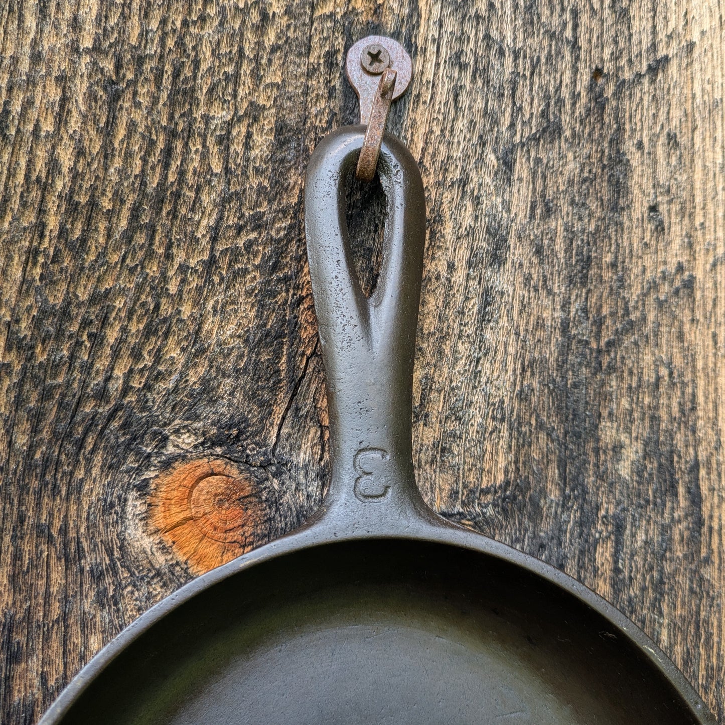 Griswold Slant EPU Logo #3 Cast Iron Skillet 709 B