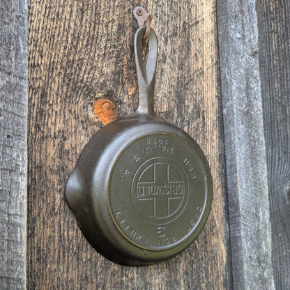 Griswold Large Block Logo #3 Cast Iron Skillet with Heat Ring 709 B