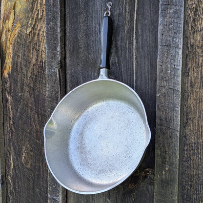 Wagner Ware Aluminum Hammer Finish Chicken Fryer 3569 M