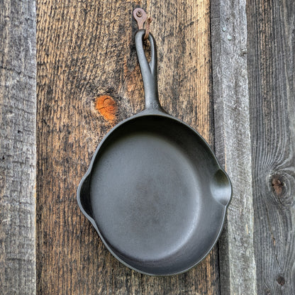 Vintage Griswold #4 Cast Iron Skillet with Large Block Logo 702 A