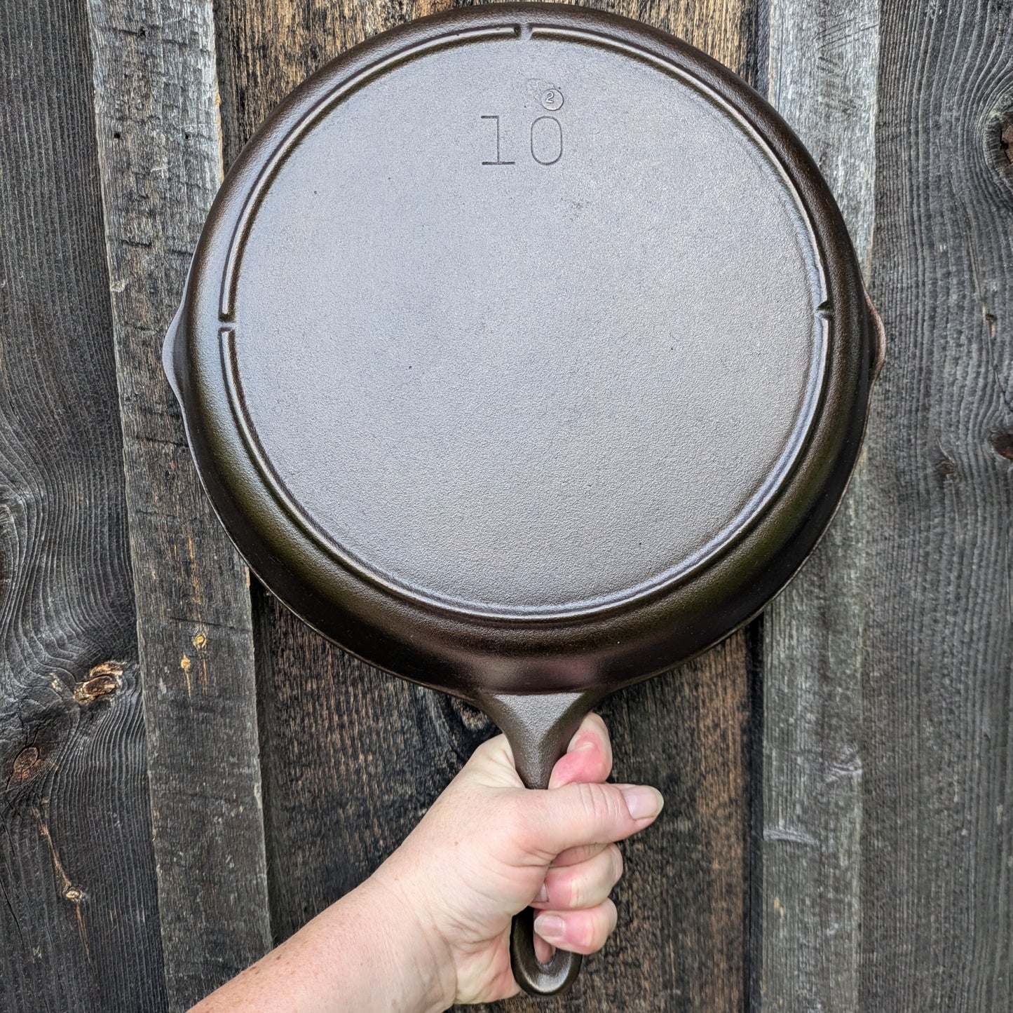 Vintage 1930's 3 Notch Lodge #10 Cast Iron Skillet