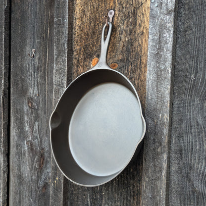 Vintage Griswold #8 Slant EPU Cast Iron Skillet 704 M with Heat Ring