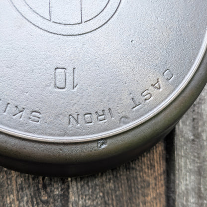 Griswold #10 Cast Iron Skillet with Large Block Logo and Heat Ring 716 A