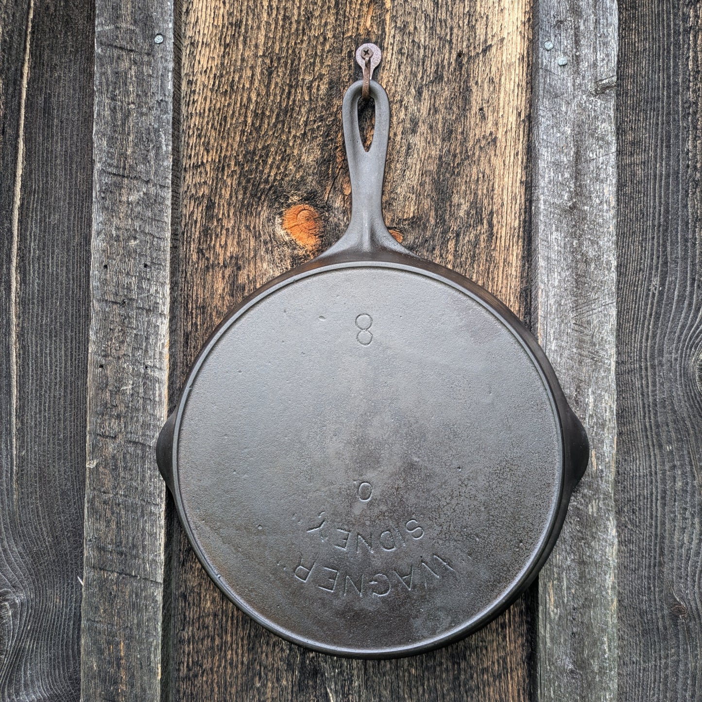 Wagner Ware #8 Cast Iron Skillet with Double Arc Logo and Heat Ring