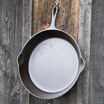 Griswold #10 Cast Iron Skillet with Small Block Logo and Early Handle 716 B