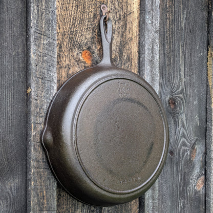BSR Century Series #10 Cast Iron Skillet with Lid