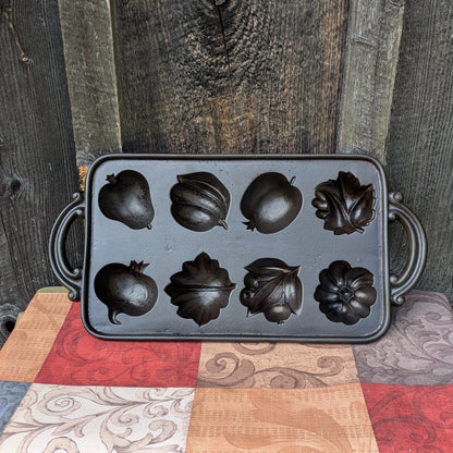 John Wright Fall Harvest Cast Iron Gem Pan