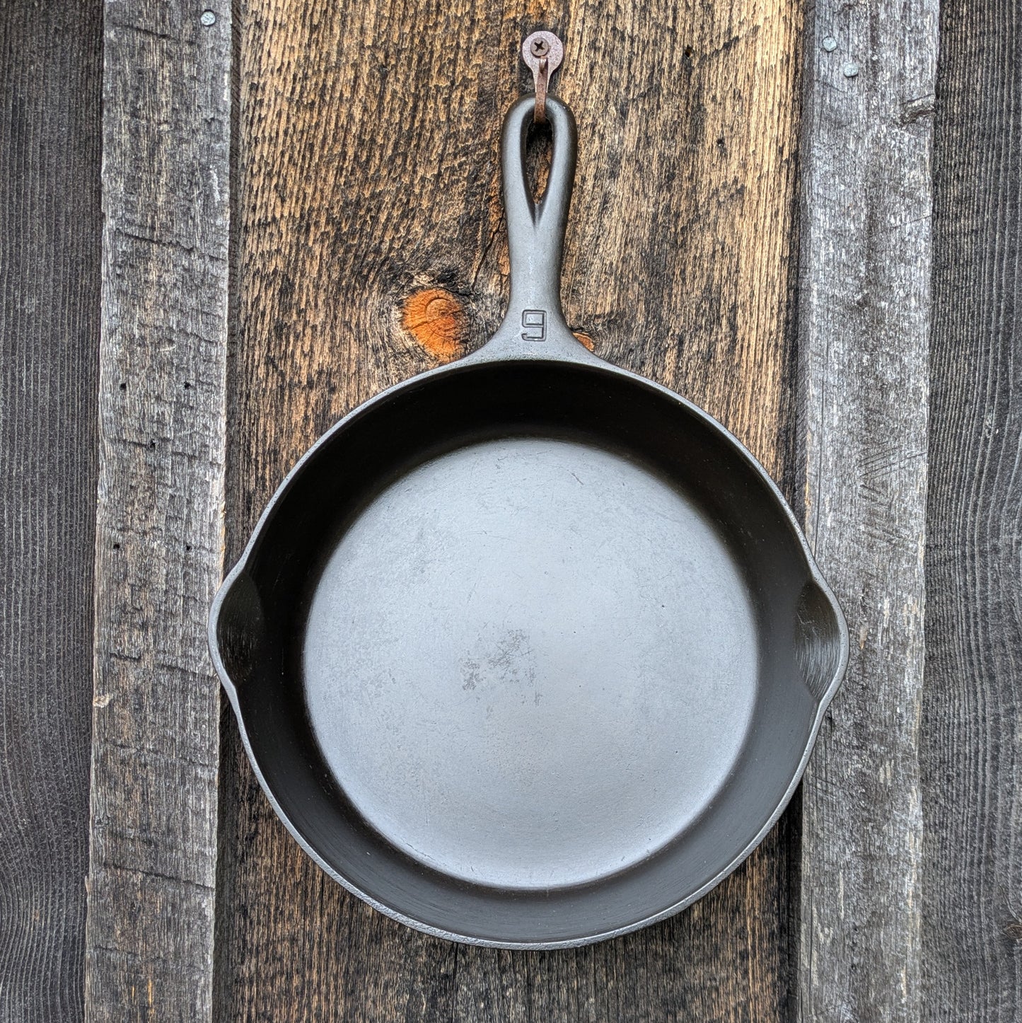 Vintage Griswold #6 Cast Iron Skillet with Large Block Logo 699 J