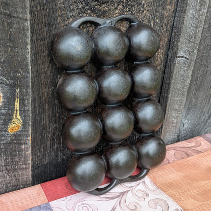 Antique Cast Iron Golf Ball Gem Pan