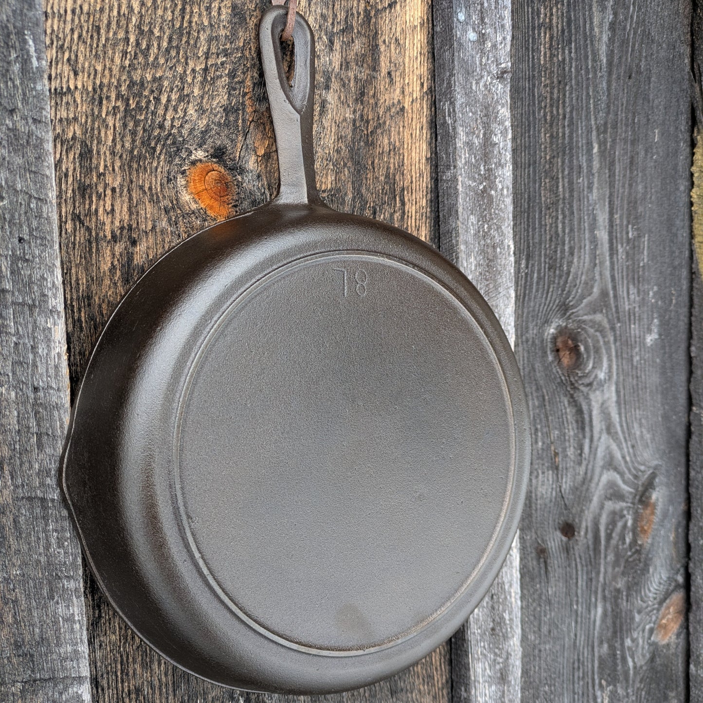 BSR Red Mountain #8 Cast Iron Skillet with Heat Ring